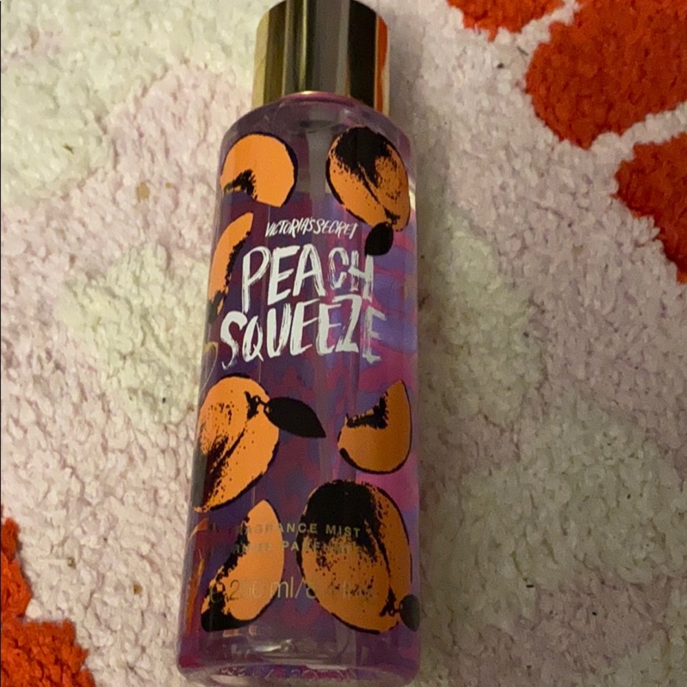 Peachy squeeze vs spray new
